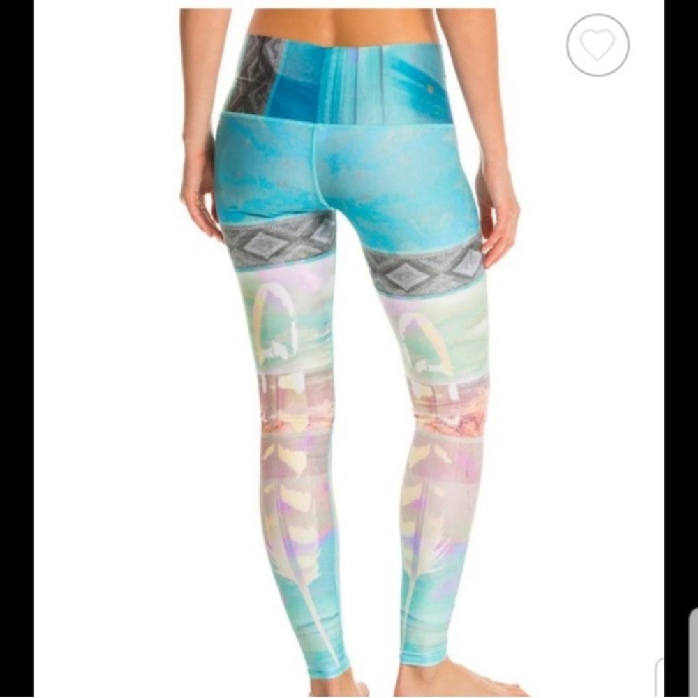🪶TEEKI🪶TAROT MAGIC🪶FEATHER PRINT YOGA LEGGINGS